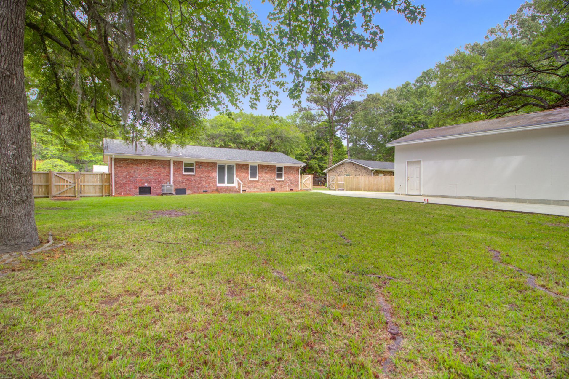 2415 Terrell Street Photo 44