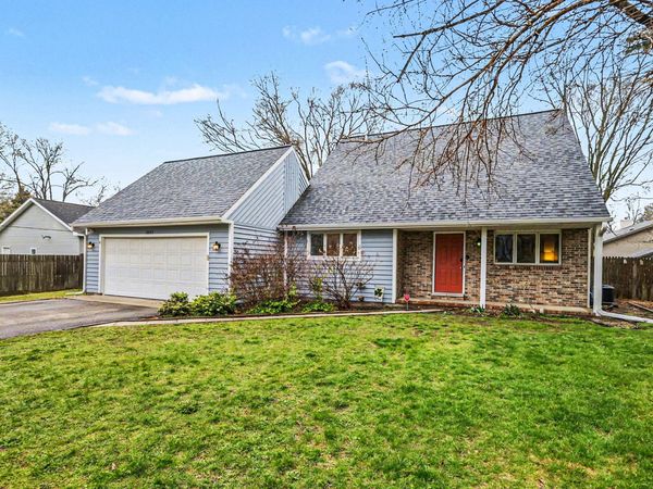 3342 Washington Avenue, St. Joseph, MI 49085