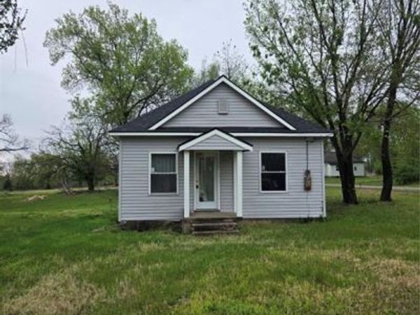 118 S Oak Street, Mulberry, KS 66756