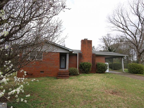 121 Alton Drive, Lagrange, GA 30240