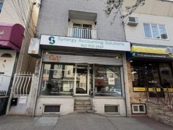 62 Wilson Ave, Newark, NJ 07105