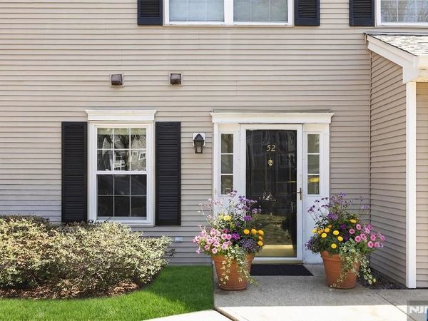 52 Greenbrook Drive 52, Unit 52, BLOOMFIELD, NJ 07003