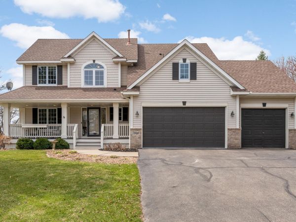 7040 Isleton Avenue S, Cottage Grove, MN 55016