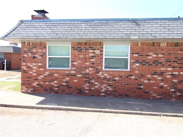 112 NE 12th Street, Moore, OK 73160