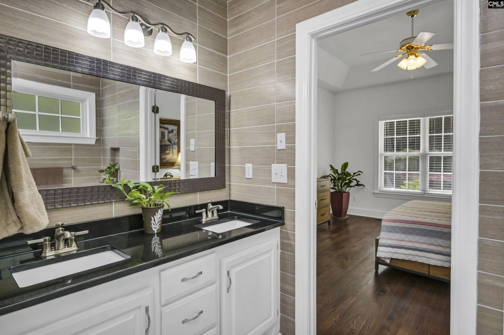 108 Fallen Oak Drive Photo 35