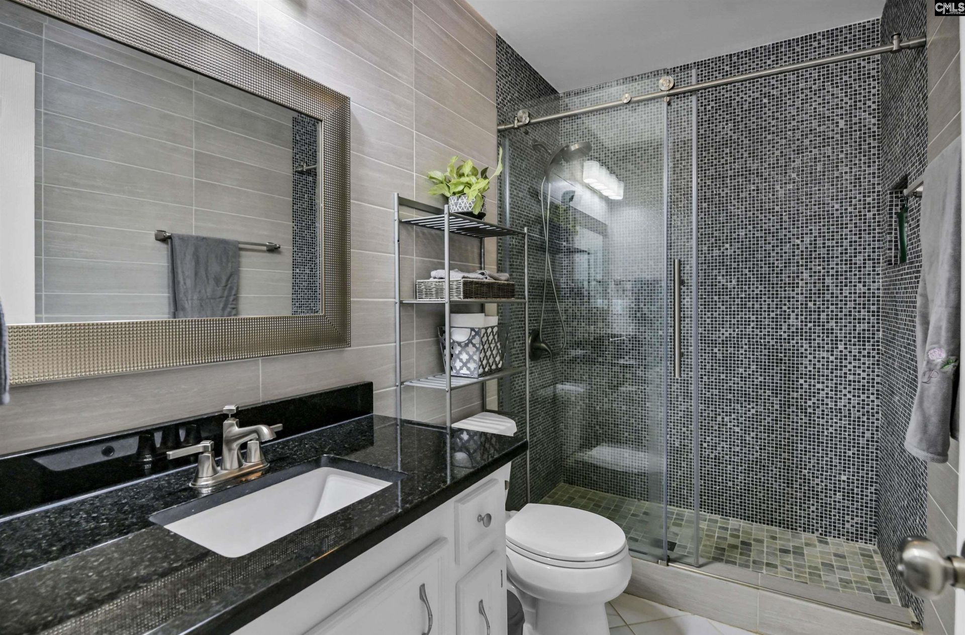 108 Fallen Oak Drive Photo 42