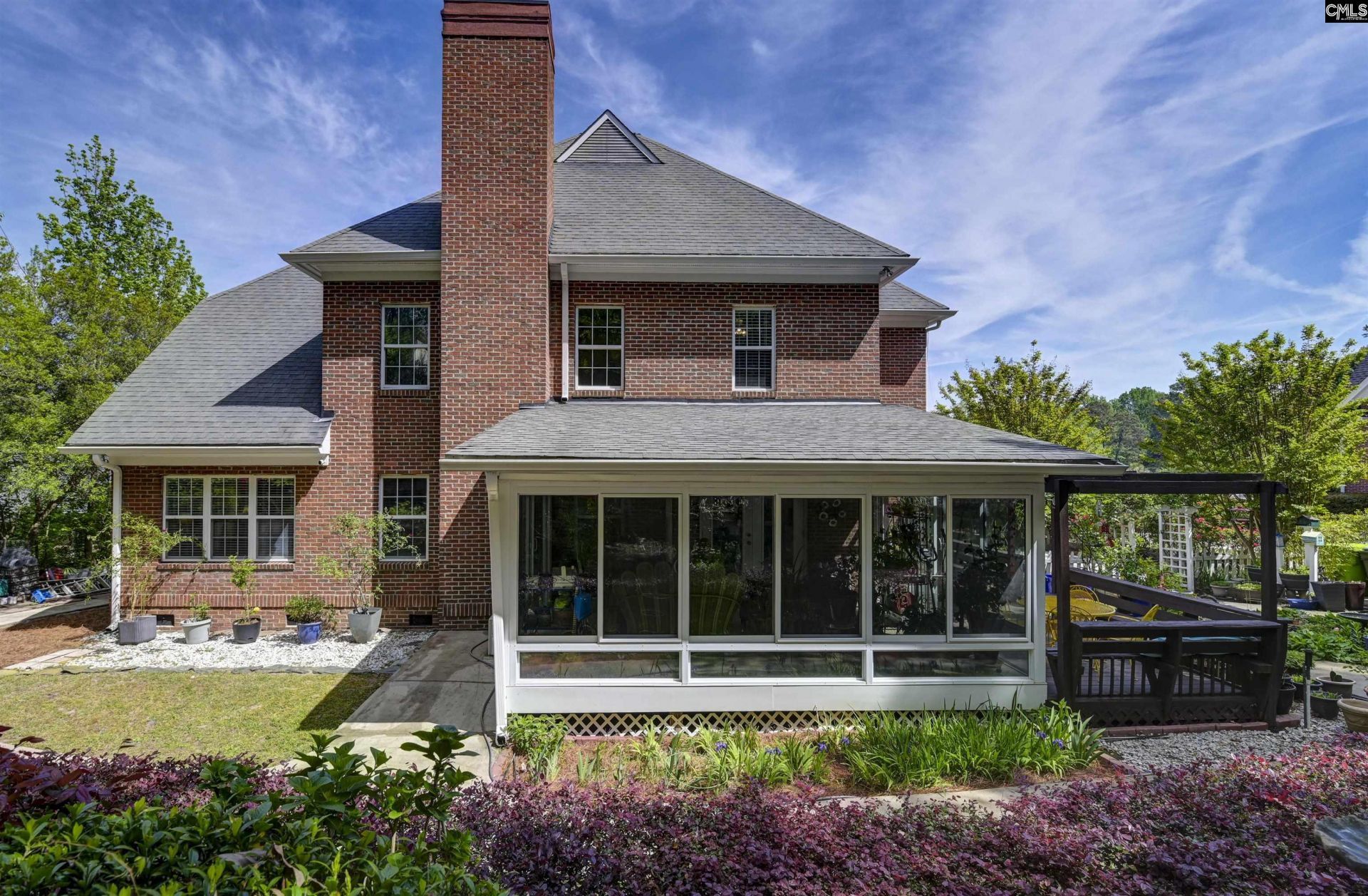 108 Fallen Oak Drive Photo 5