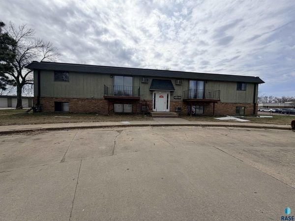 4203 S West Ave, Sioux Falls, SD 57105
