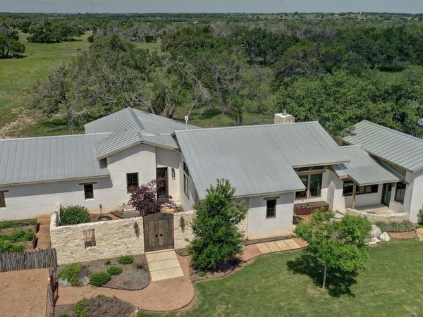 2178 S RANCH ROAD 783, Harper, TX 78631