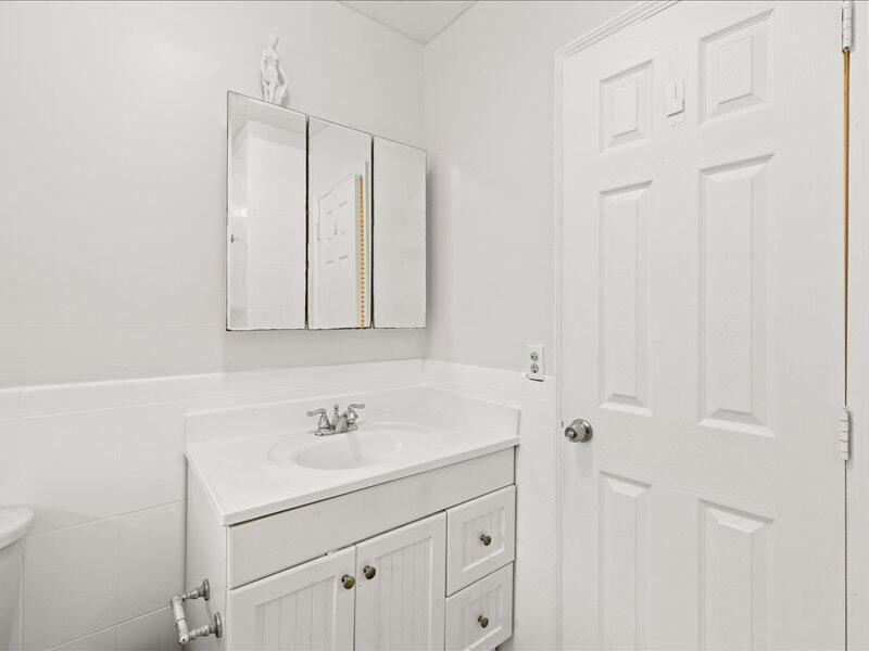 700 Layne Boulevard, Unit 316, Hallandale Beach, FL 33009 Photo