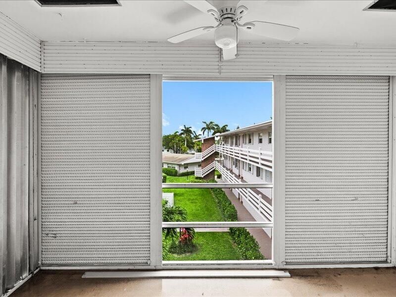 700 Layne Boulevard, Unit 316, Hallandale Beach, FL 33009 Photo