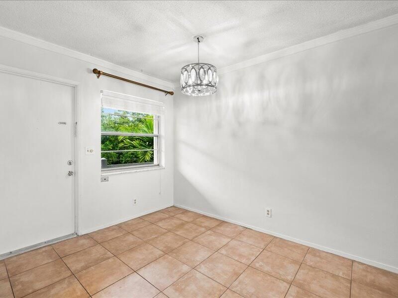 700 Layne Boulevard, Unit 316, Hallandale Beach, FL 33009 Photo