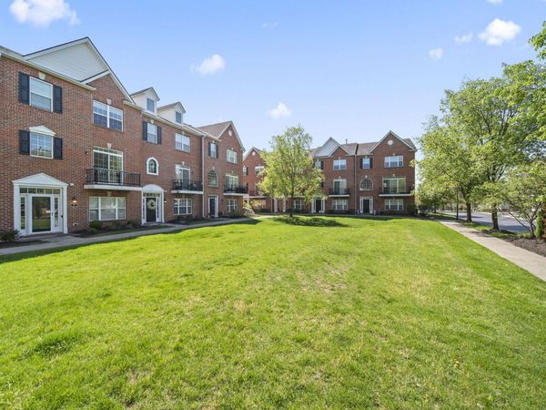 67 Highland Pointe Circle, Columbus, OH 43235