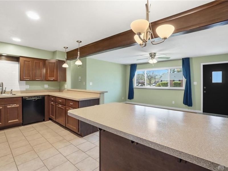 2732 Wehrly Avenue, Kettering, OH 45419 Photo 3