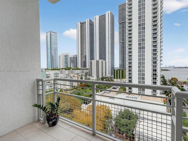 2200 NE 4th Ave, Unit 1003, Miami, FL 33137
