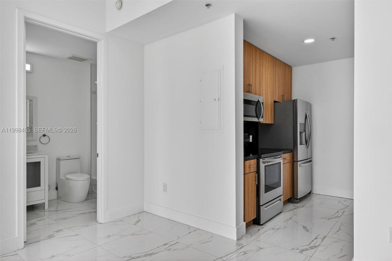 2200 NE 4th Ave , Unit 1003, Miami, FL 33137 Photo