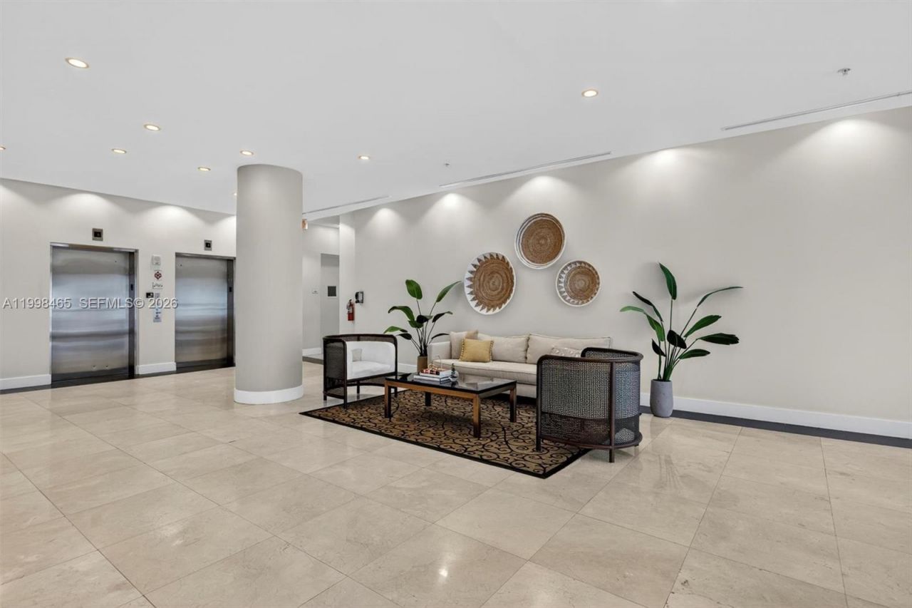 2200 NE 4th Ave , Unit 1003, Miami, FL 33137 Photo