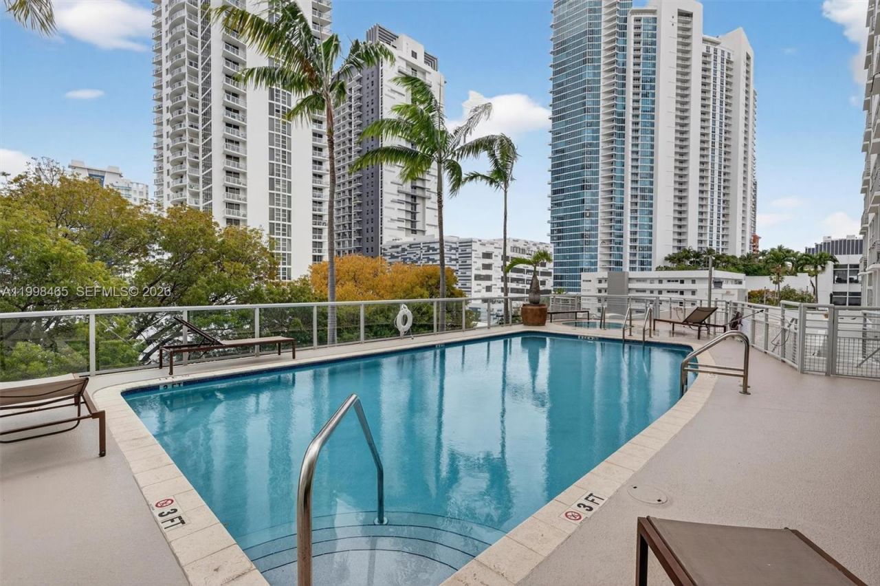 2200 NE 4th Ave , Unit 1003, Miami, FL 33137 Photo