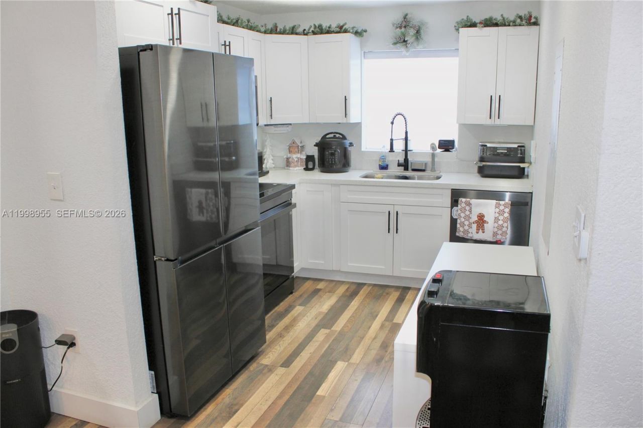 17710 SW 102nd Ave, Miami, FL 33157 Photo