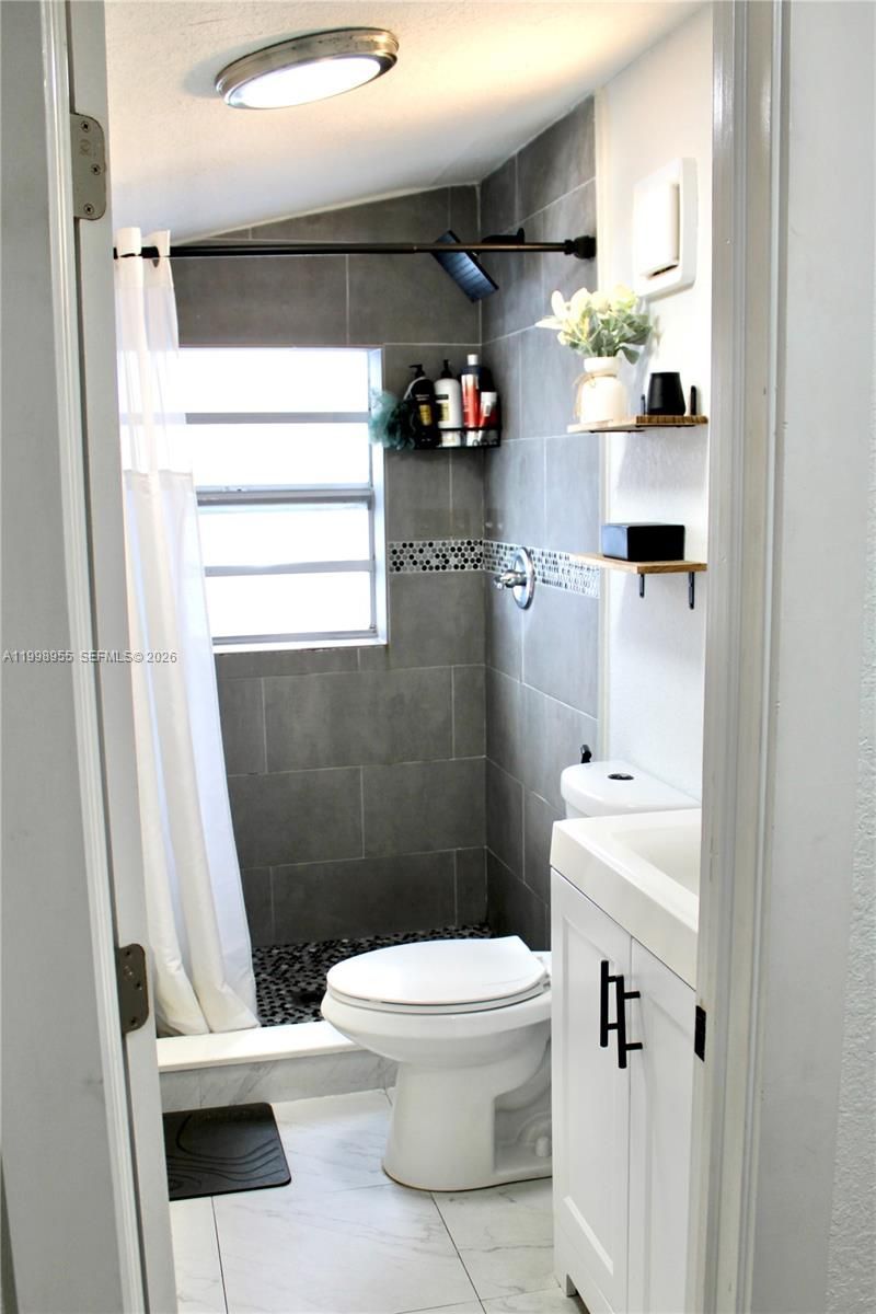 17710 SW 102nd Ave, Miami, FL 33157 Photo