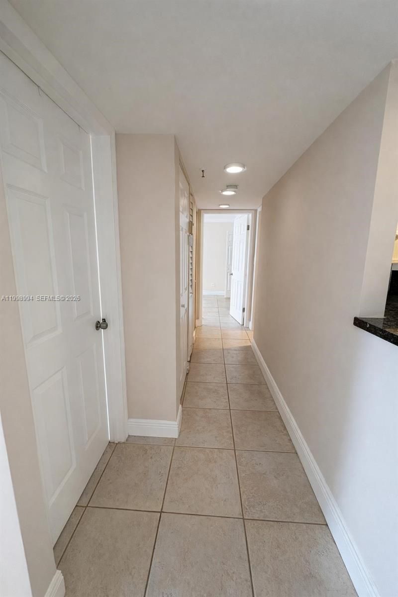 4301 Collins Ave, Unit 803, Miami Beach, FL 33140 Photo
