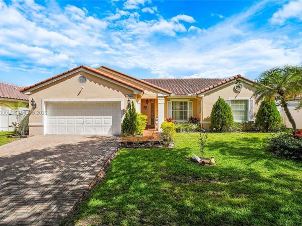 12611 SW 20th St, Miramar, FL 33027