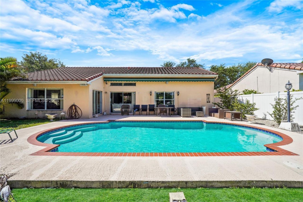 12611 SW 20th St, Miramar, FL 33027 Photo