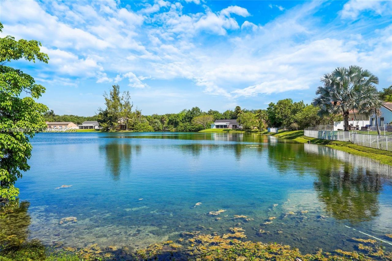 12611 SW 20th St, Miramar, FL 33027 Photo