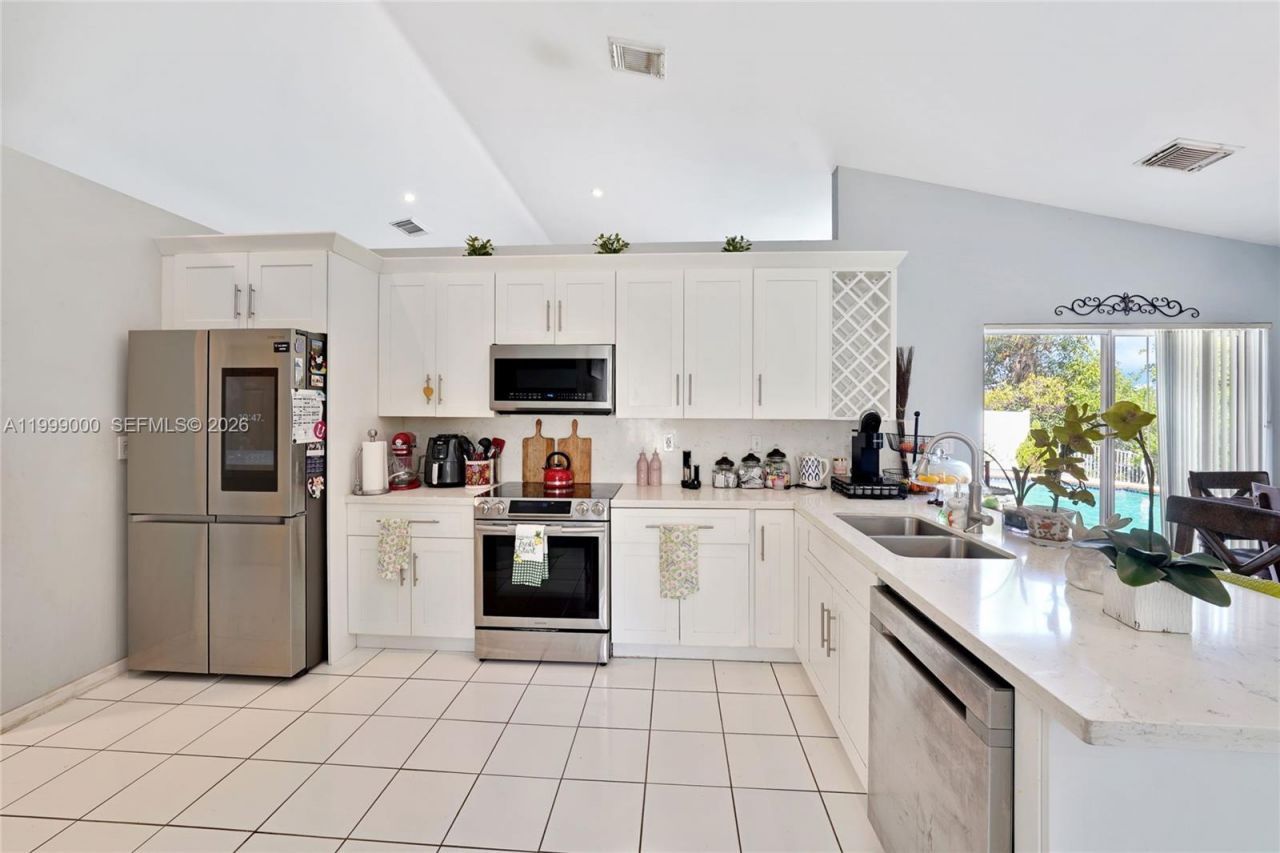 12611 SW 20th St, Miramar, FL 33027 Photo