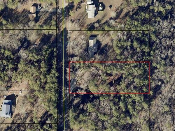 148 Woodhollow Drive, Griffin, GA 30223