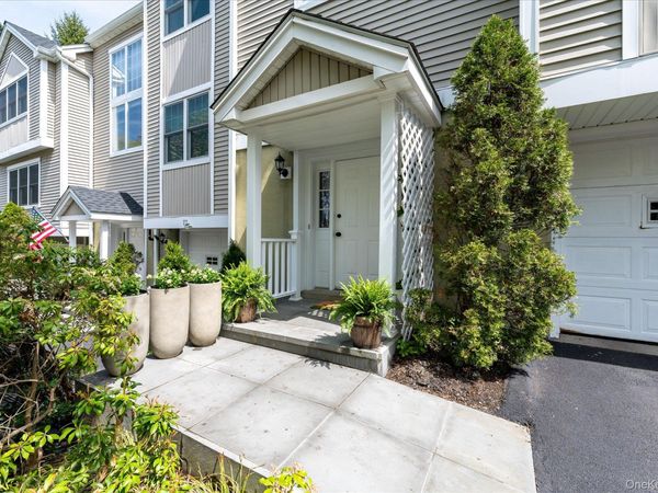 75 Park Rd Extension, Goldens Bridge, NY 10526