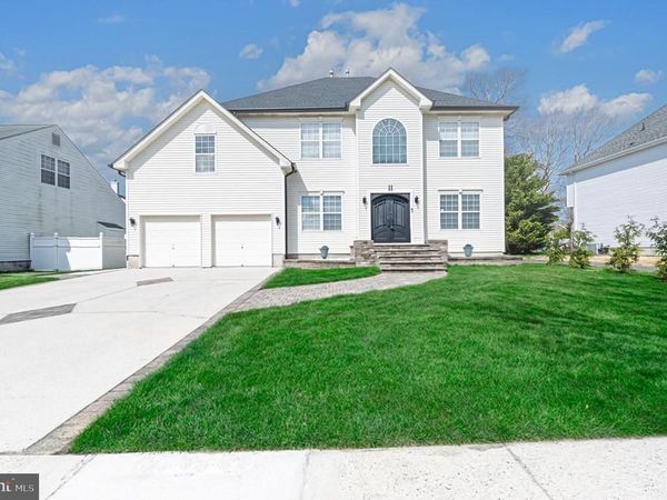 11 CHANCELLOR PARK DRIVE, MAYS LANDING, NJ 08330