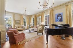 7 Legare Street photo 4