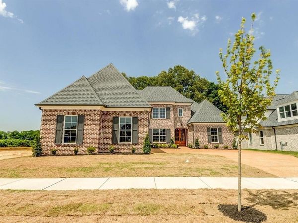 5387 BUTTERCUP LN, Lakeland, TN 38002