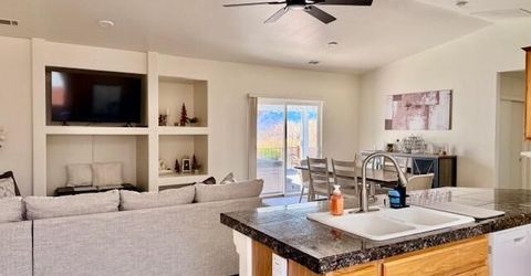 1147 White Oak Loop, Minden, NV 89423 Photo