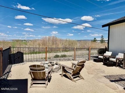 1147 White Oak Loop, Minden, NV 89423 Photo