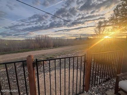 1147 White Oak Loop, Minden, NV 89423 Photo