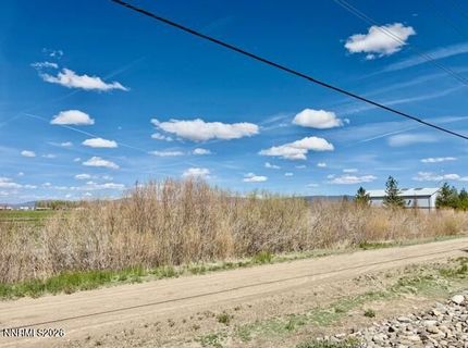 1147 White Oak Loop, Minden, NV 89423 Photo