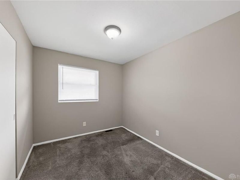 5023 Hulman Drive, Trotwood, OH 45406 Photo 12