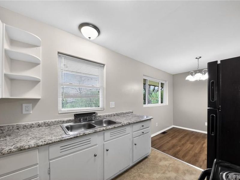 5023 Hulman Drive, Trotwood, OH 45406 Photo 14