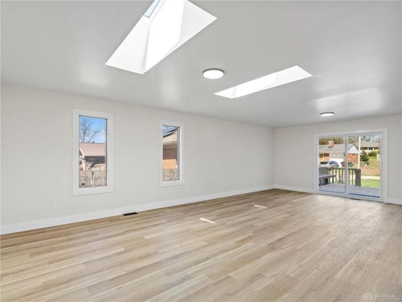 4351 Karen Drive, Kettering, OH 45429 Photo 8