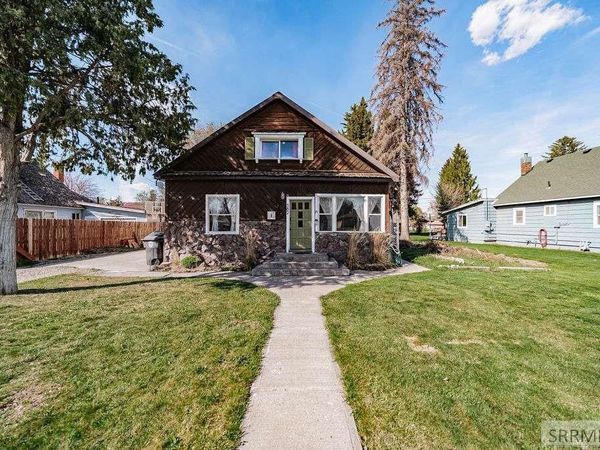 382 W 1st N, RIGBY, ID 83442