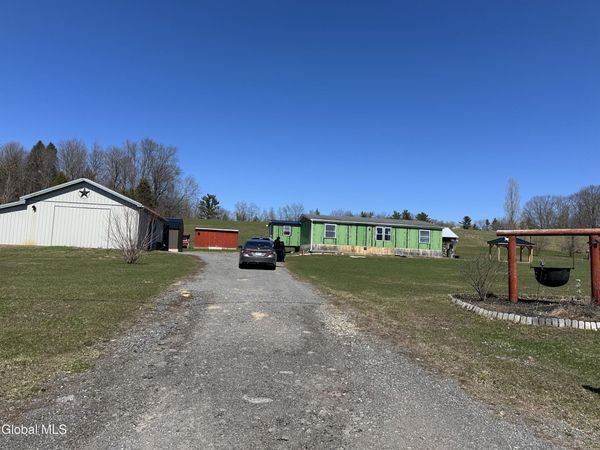 770 Oswegatchie Road, Palatine Bridge, NY 13428