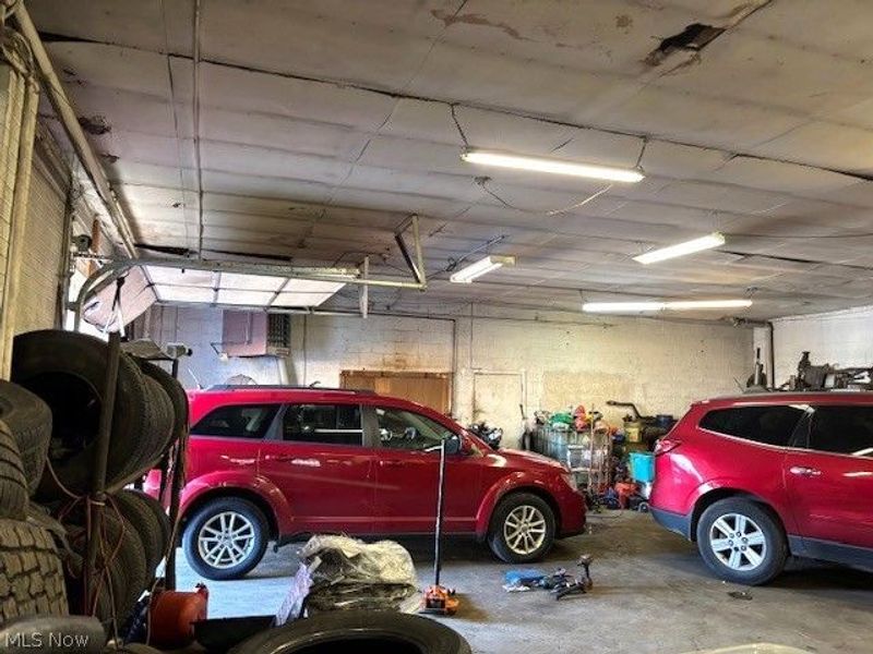 632 E 162nd Street, Cleveland, OH 44110 Photo 3