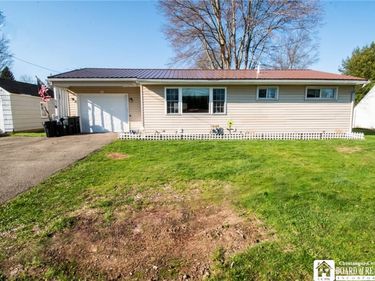 93 E Summit Avenue, Lakewood, NY 14750