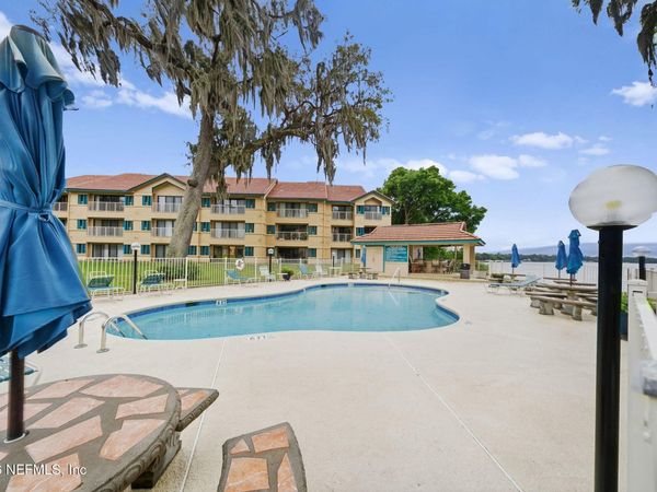 99 BROAD RIVER Place, Unit 2107, Welaka, FL 32193