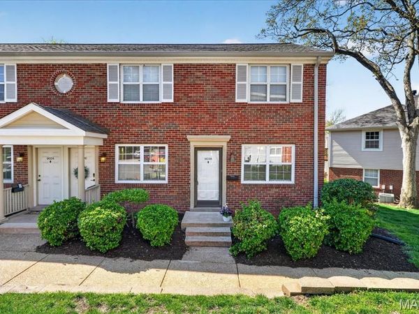 9028 Cardinal Terrace , Brentwood, MO 63144