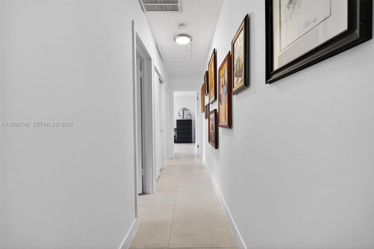 763 S Rainbow Dr, Hollywood, FL 33021 Photo