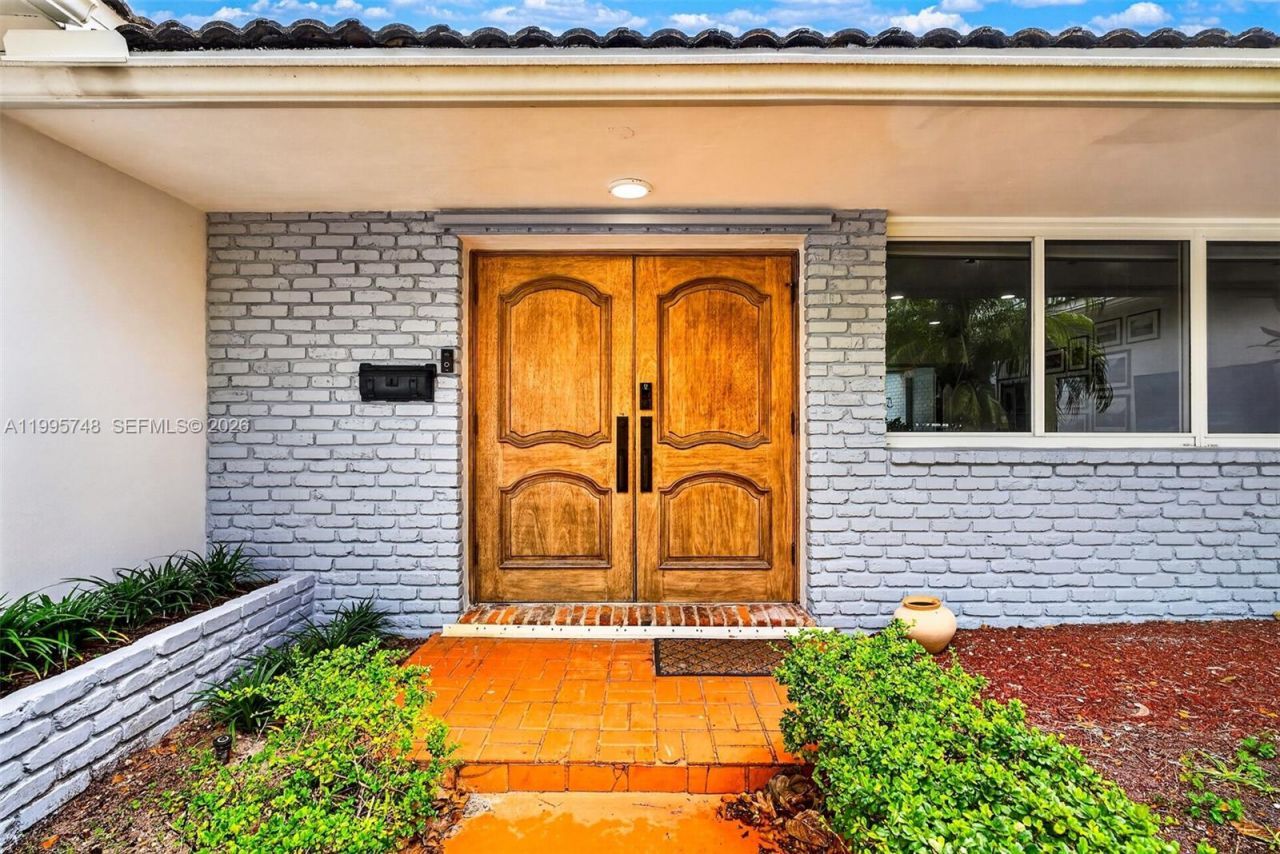 763 S Rainbow Dr, Hollywood, FL 33021 Photo