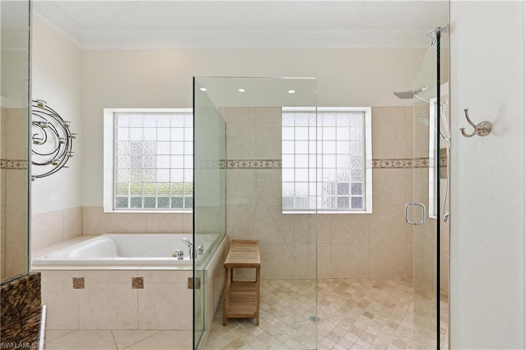 2844 Coco Lakes Dr, Naples, FL 34105 Photo